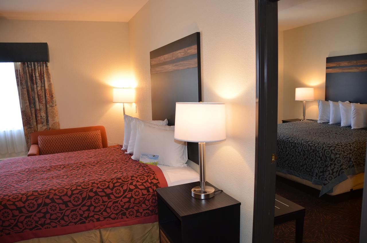 Days Inn & Suites By Wyndham Tucson/Marana - thumb 32