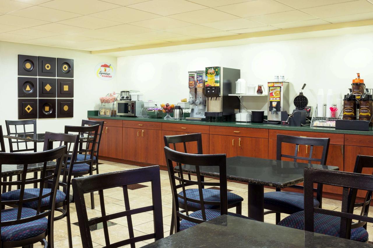 Super 8 By Wyndham Chandler Phoenix - thumb 5