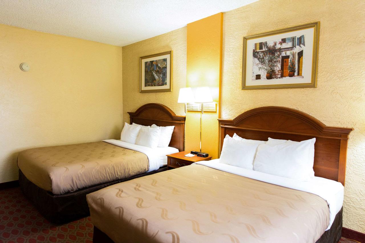 Quality Inn And Suites Goodyear - thumb 36