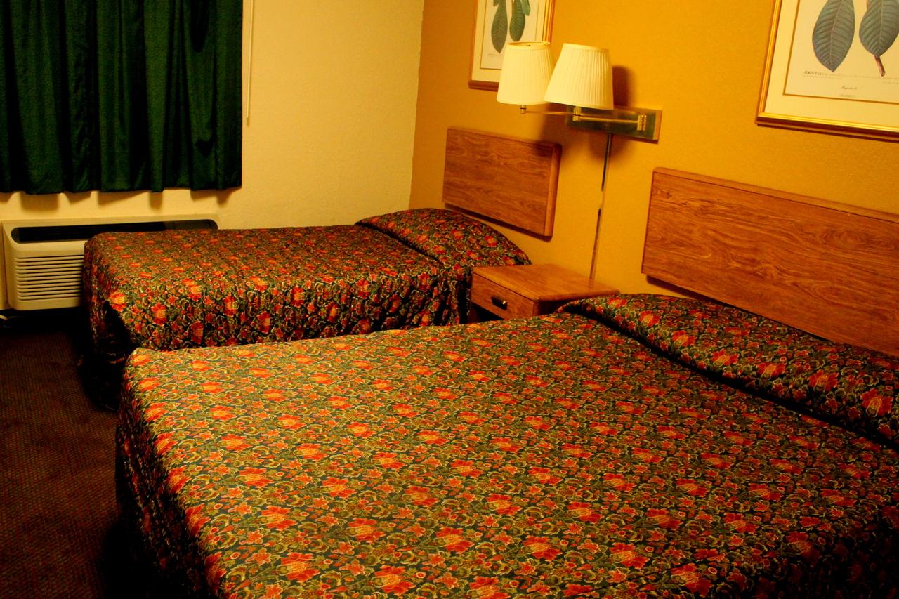 Budget Inn Parker - thumb 13