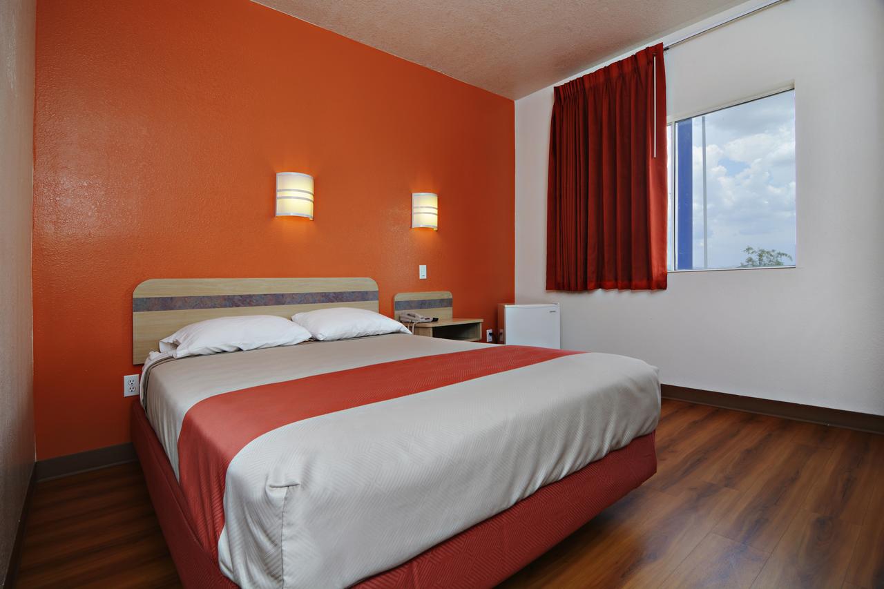Motel 6 Benson - thumb 8