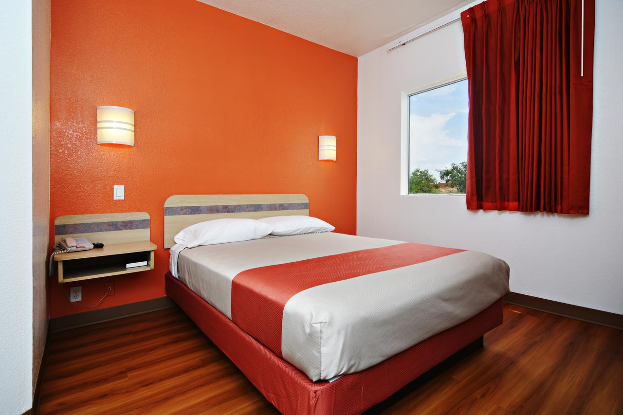 Motel 6 Benson - thumb 22