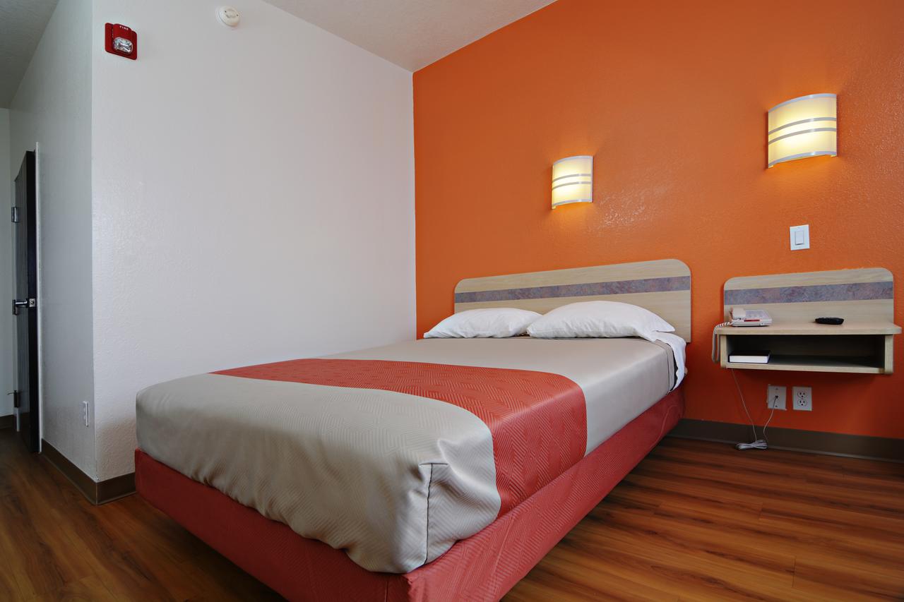 Motel 6 Benson - thumb 7