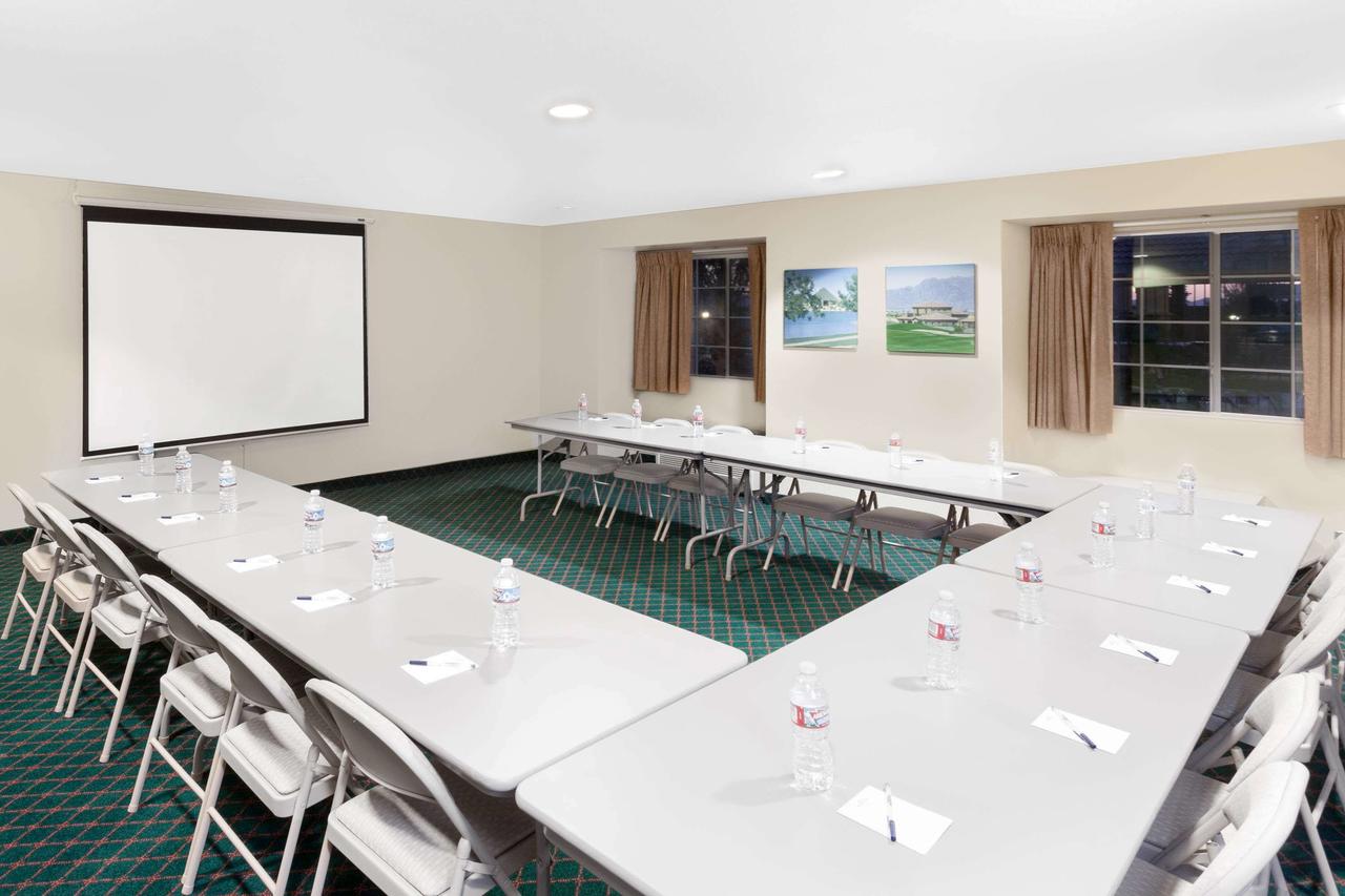 Microtel Inn & Suites By Wyndham Wellton - thumb 20