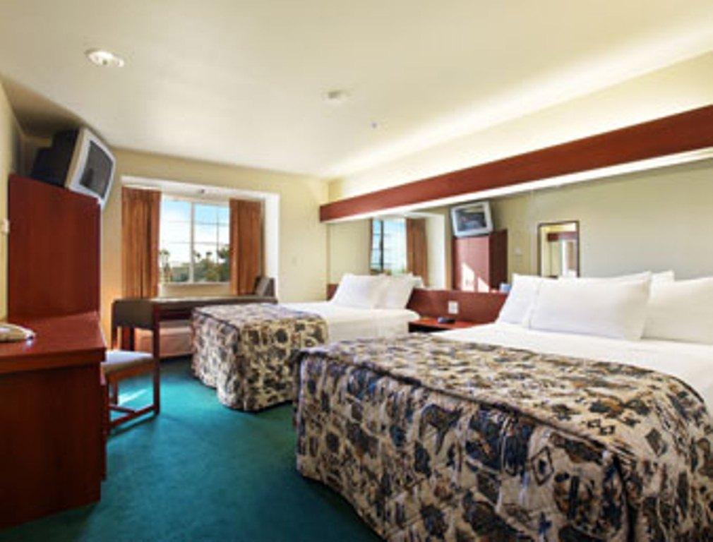 Microtel Inn & Suites By Wyndham Wellton - thumb 5