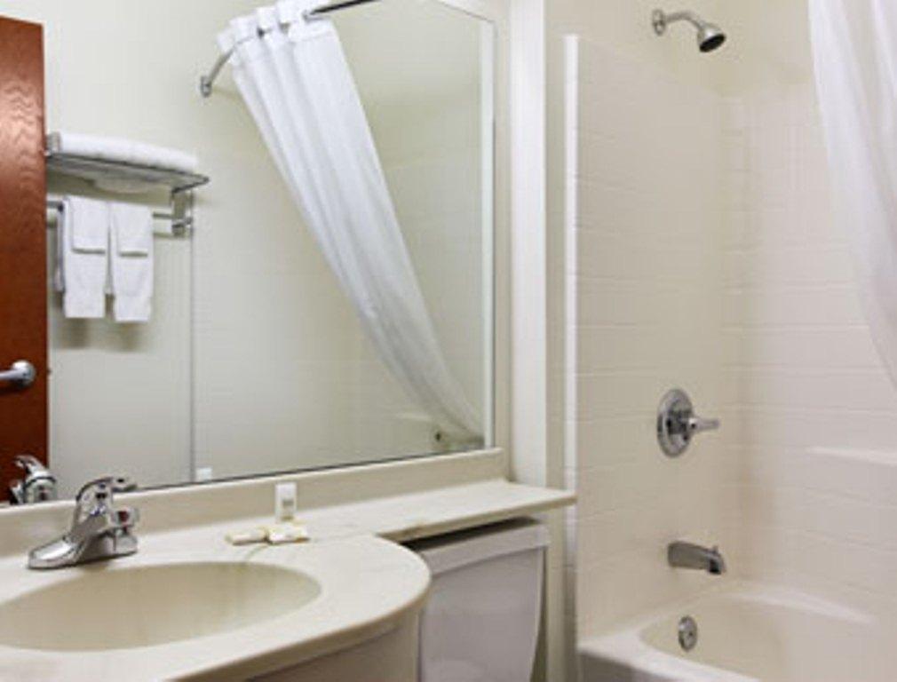 Microtel Inn & Suites By Wyndham Wellton - thumb 6