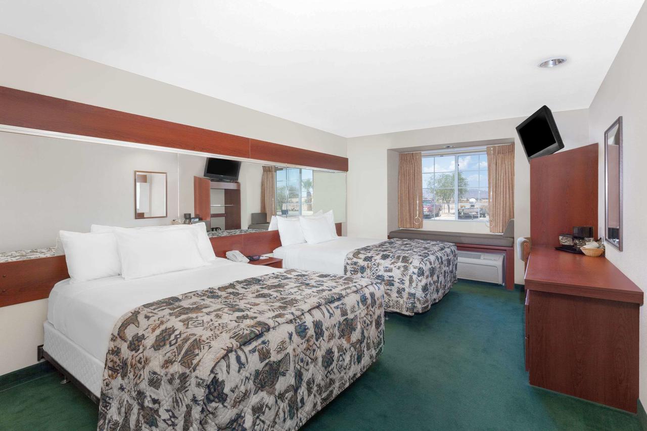 Microtel Inn & Suites By Wyndham Wellton - thumb 14