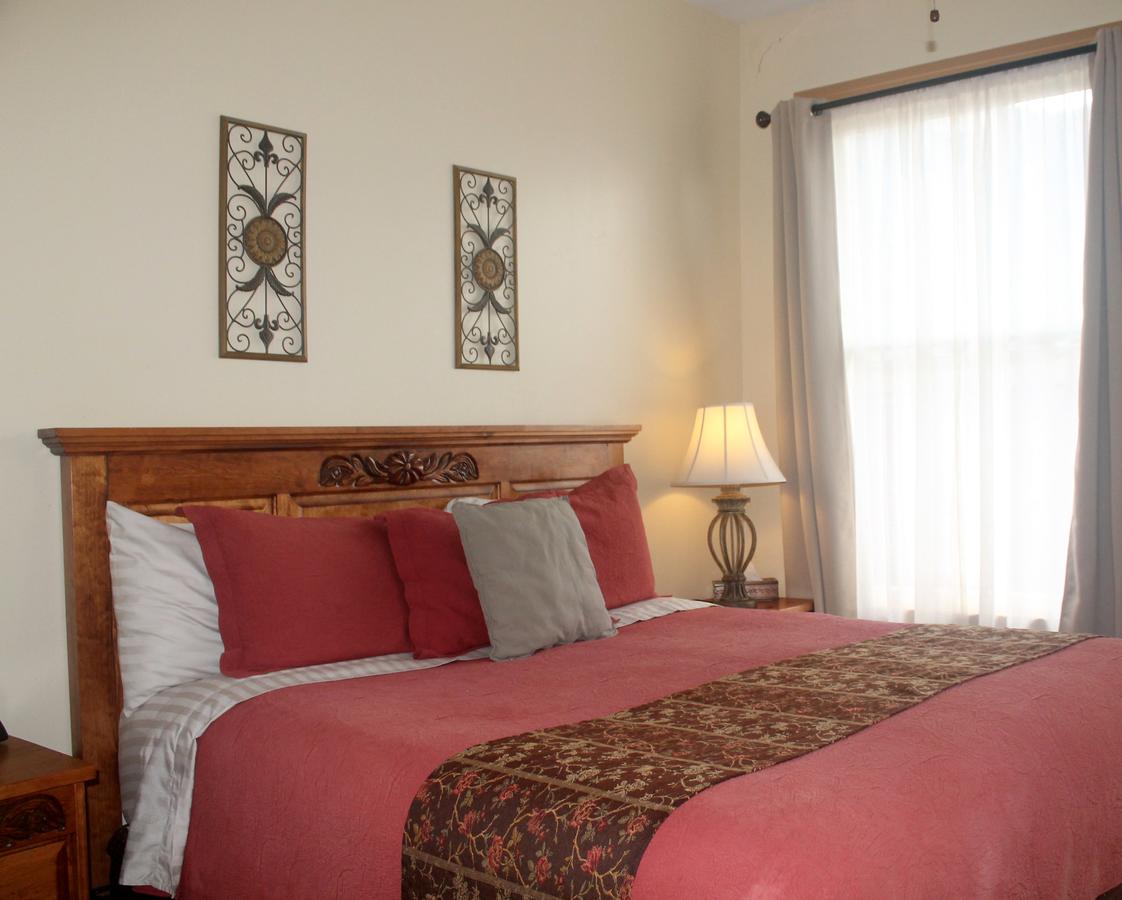 Canyon Rose Suites - thumb 14