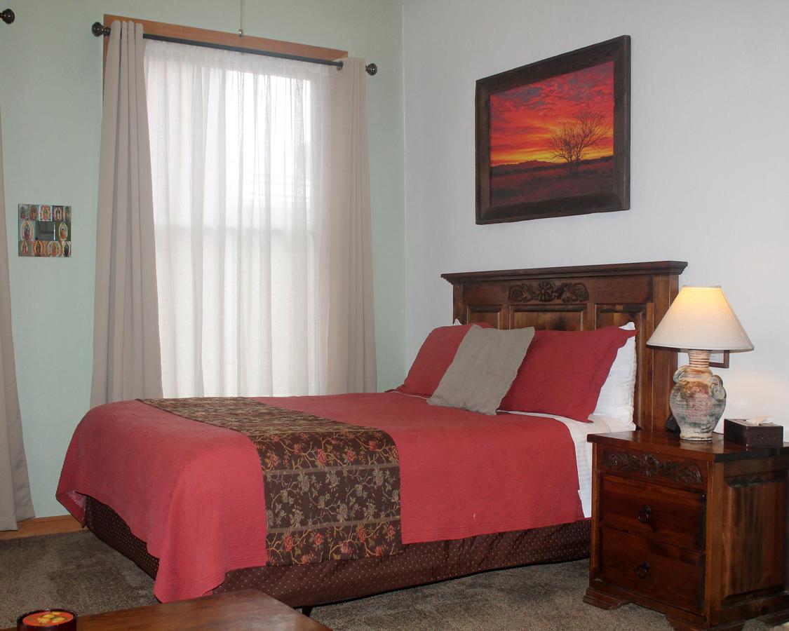 Canyon Rose Suites - thumb 12