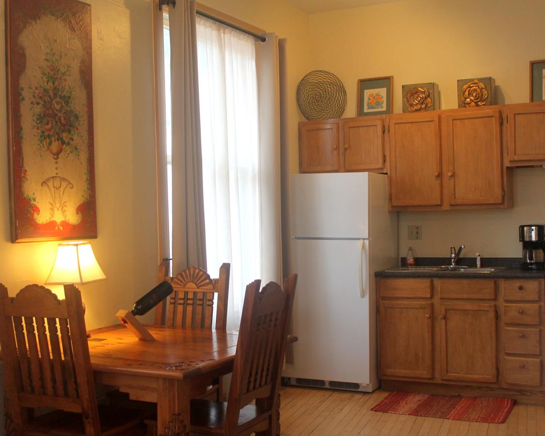 Canyon Rose Suites - thumb 5