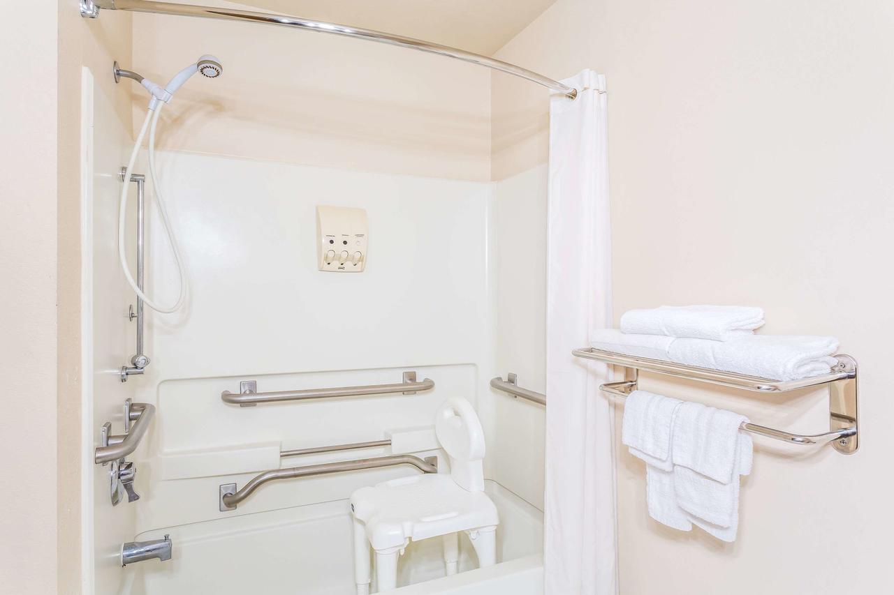 Super 8 By Wyndham Phoenix/Mesa/Gilbert Road - thumb 12