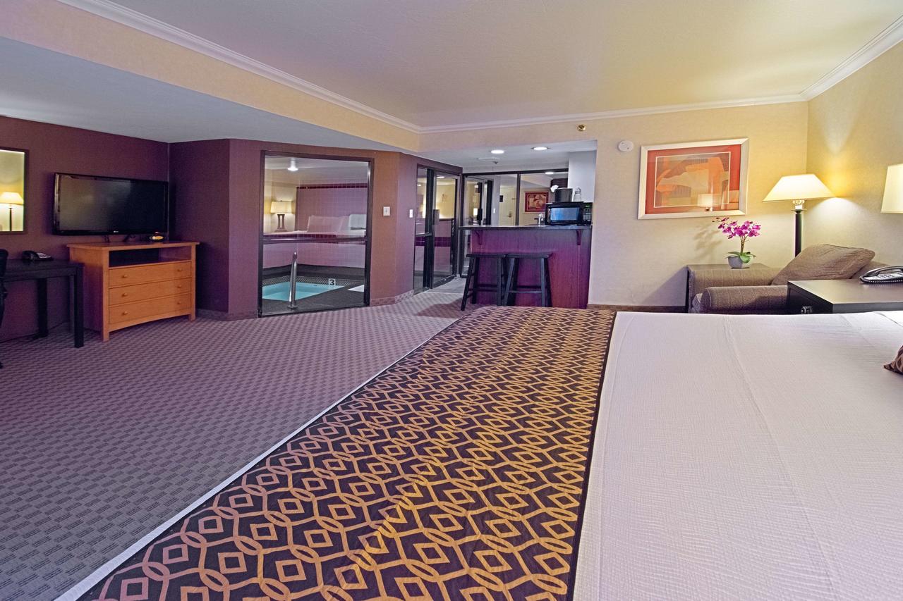 Best Western Yuma Mall Hotel & Suites - thumb 26