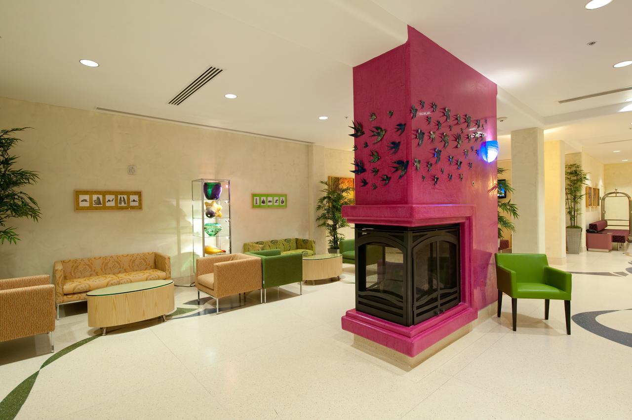Radisson Hotel Yuma - thumb 19