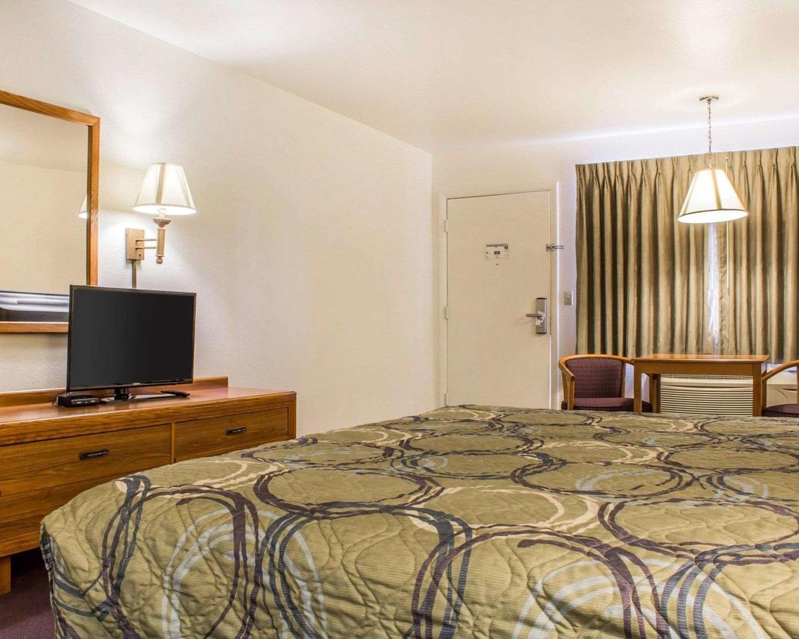 Rodeway Inn Silver Creek Inn - thumb 22