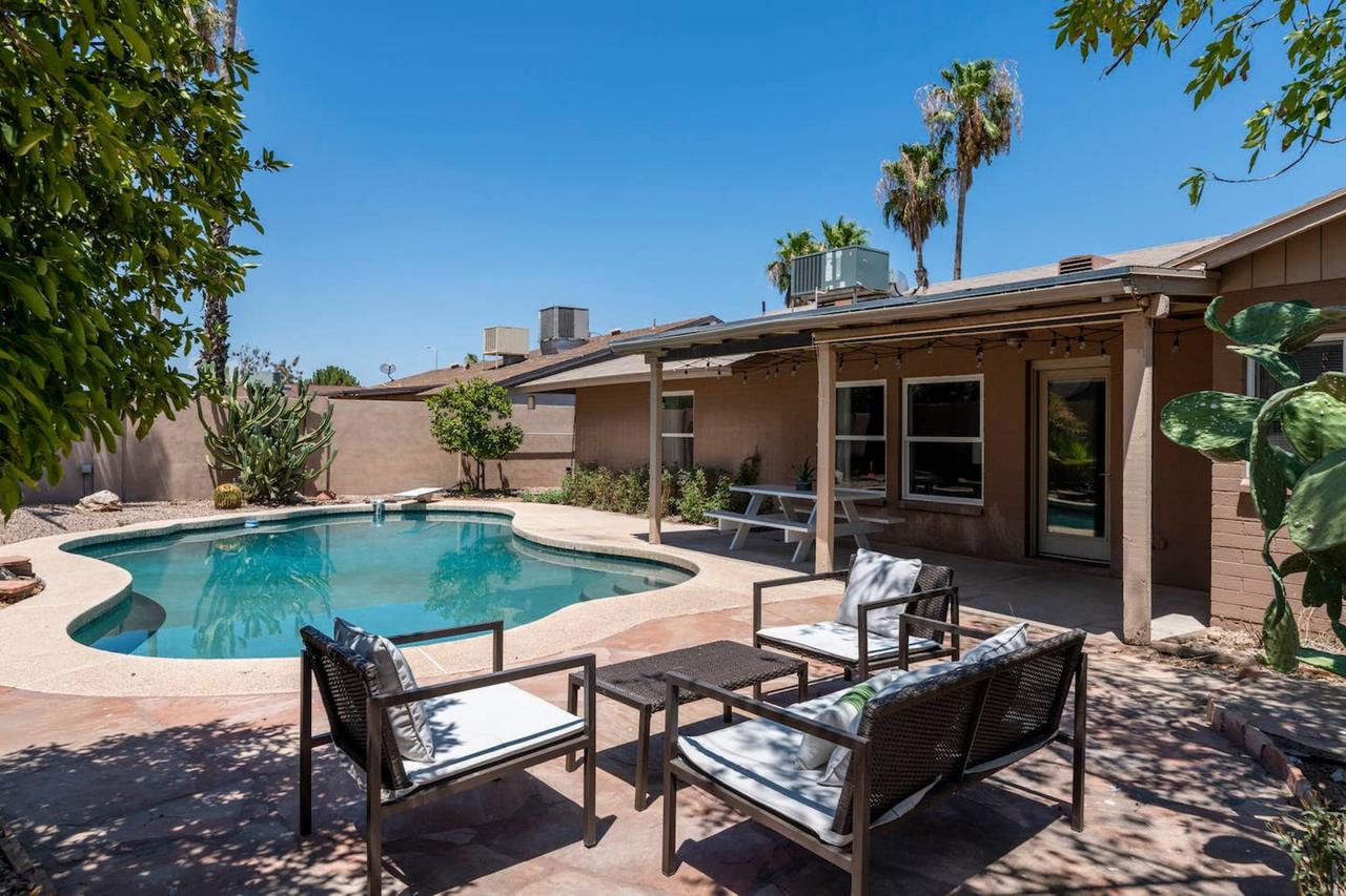 3BR Home In Mesa With Pool By WanderJaunt - thumb 15