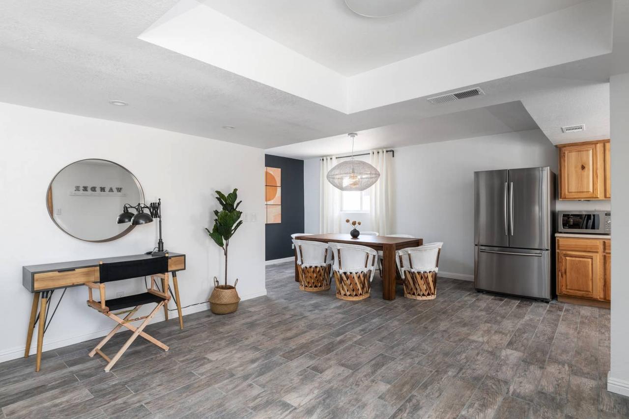 3BR Home In Mesa With Pool By WanderJaunt - thumb 12