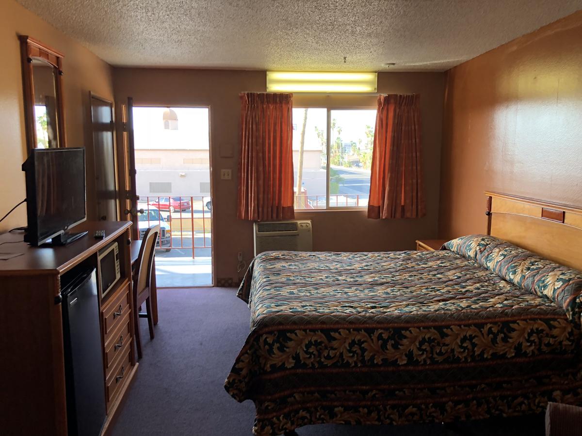 Regalodge Motel - thumb 4