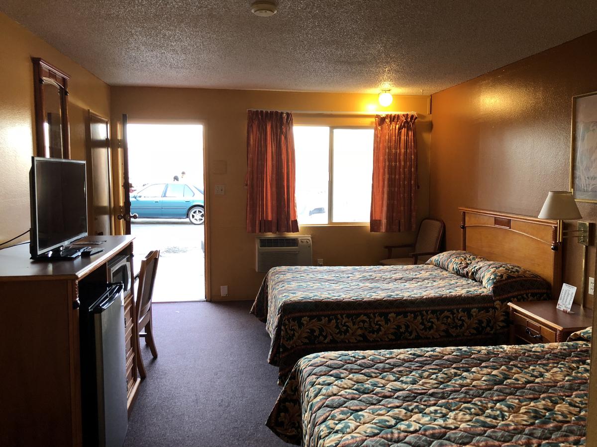 Regalodge Motel - thumb 1