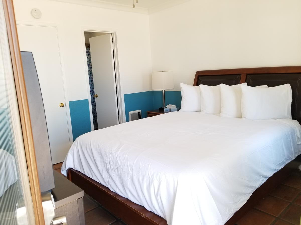 Sand Castle Inn - thumb 44