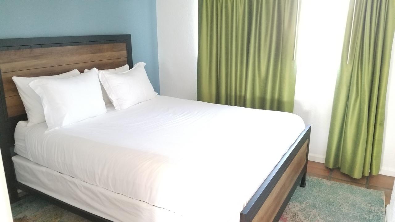 Sand Castle Inn - thumb 34