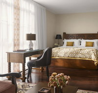 Plaza la Reina - Accommodation Arizona