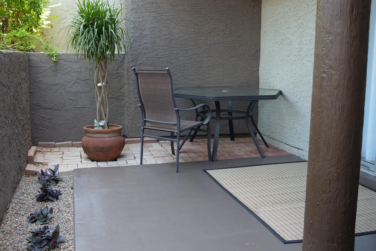 Cupcakes And Roses Condo - thumb 23