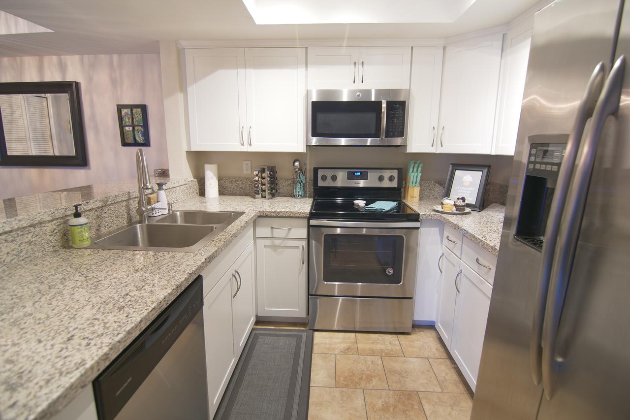 Cupcakes And Roses Condo - thumb 22