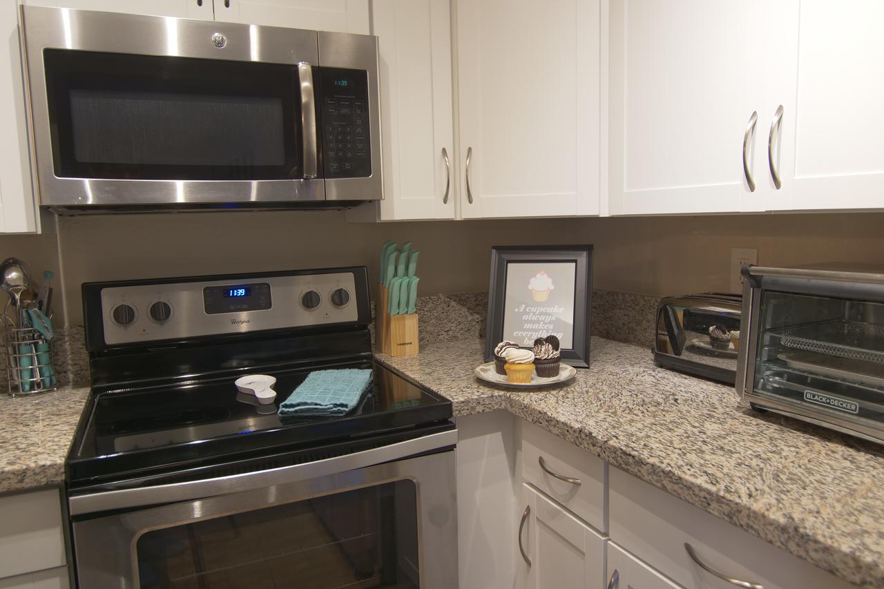 Cupcakes And Roses Condo - thumb 15