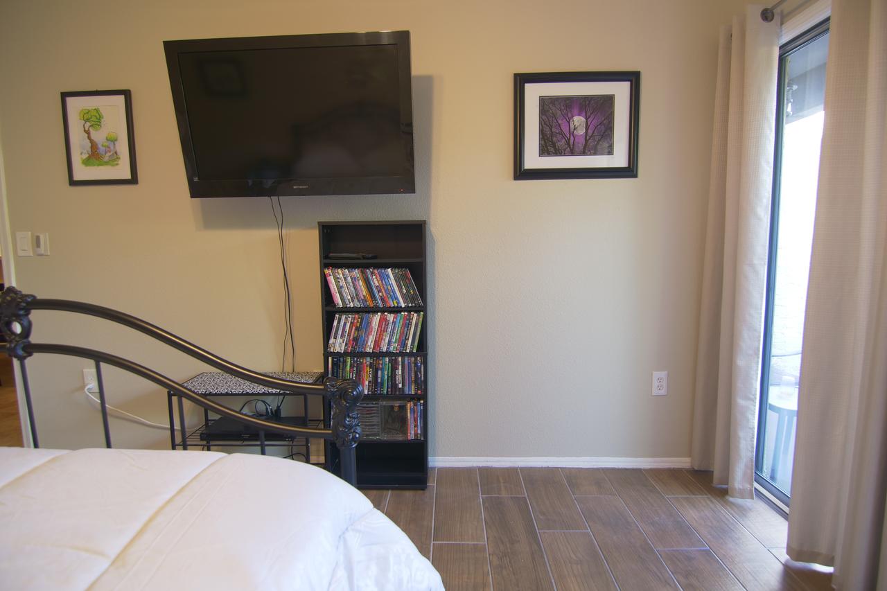 Cupcakes And Roses Condo - thumb 28