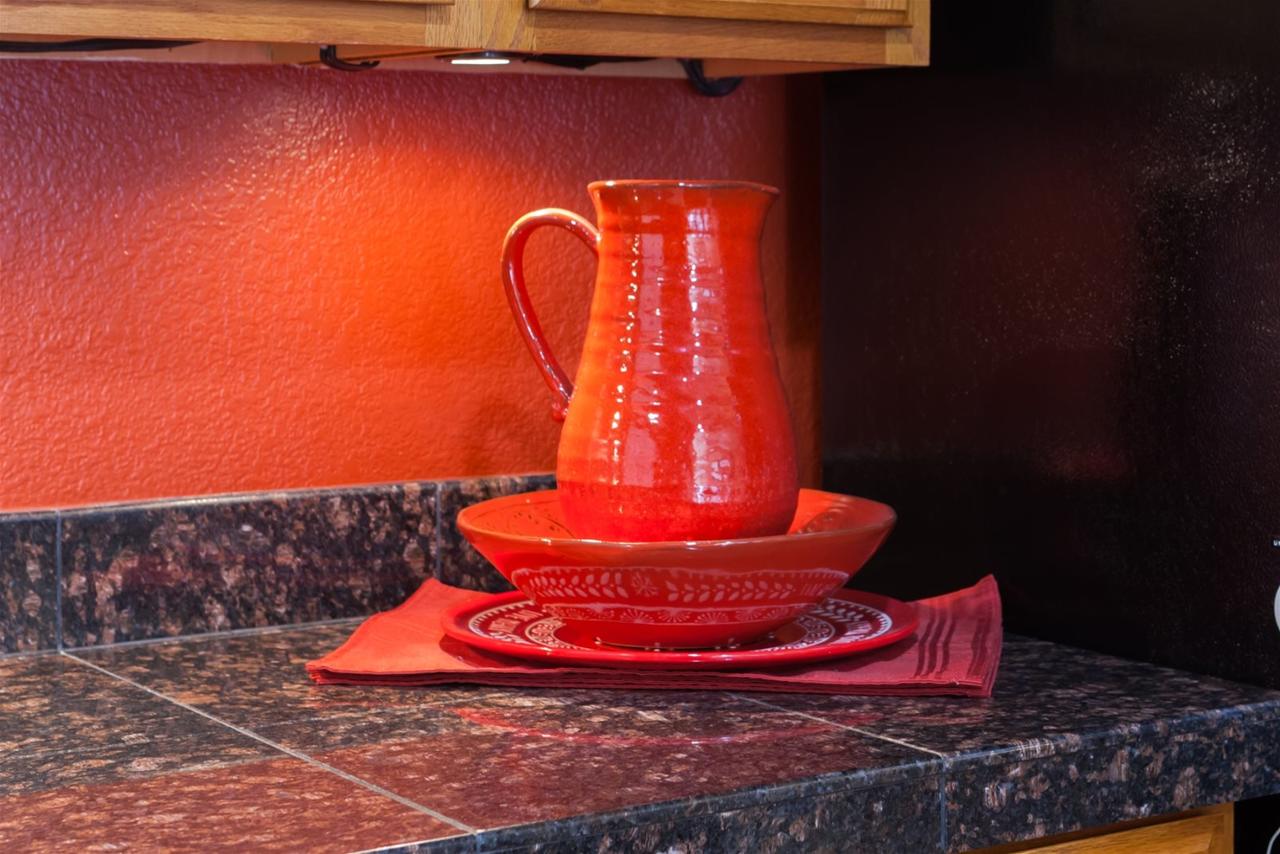 4 BR Ocotillo Home, Billiards, Golf & Lake Views - thumb 11