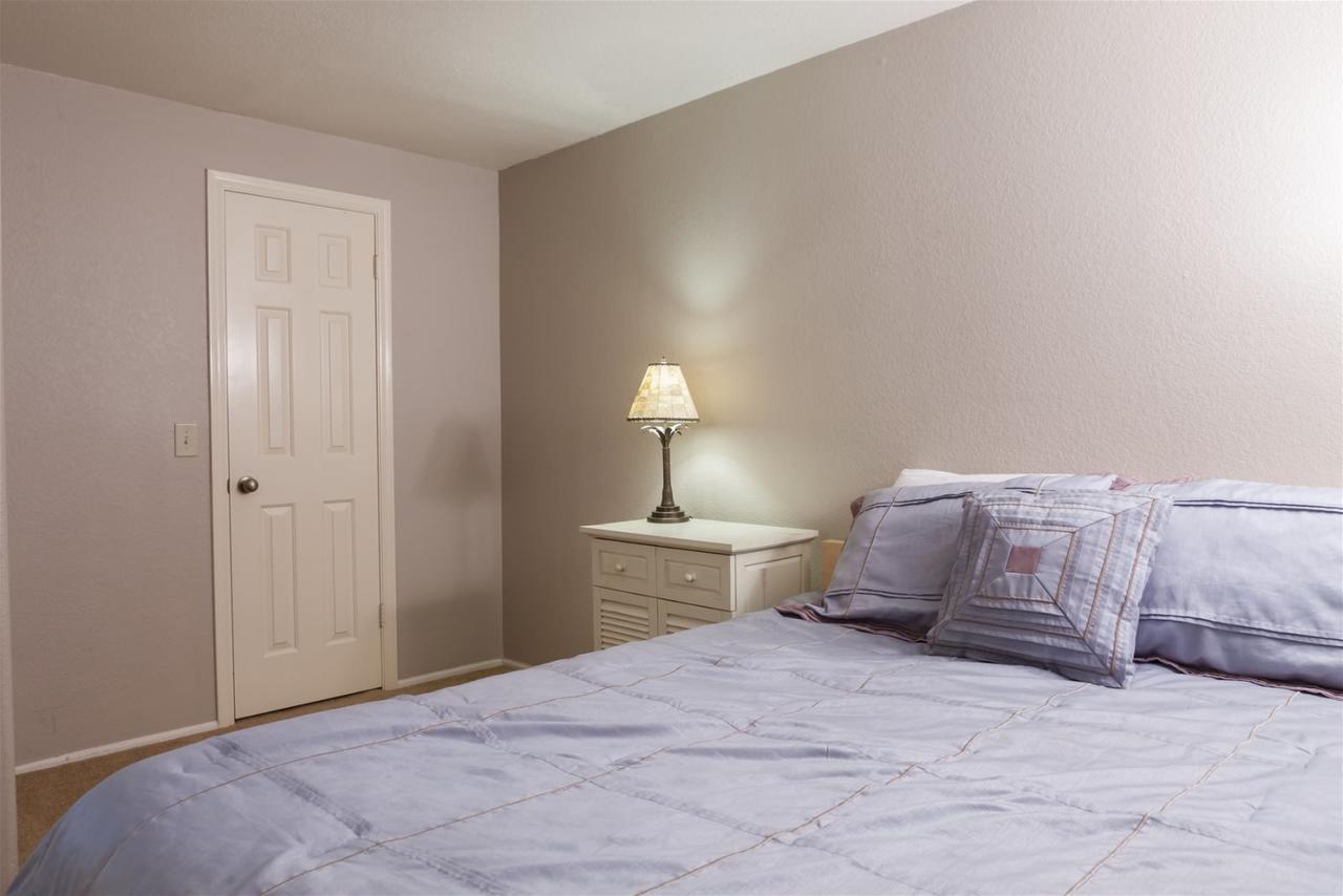 4 BR Ocotillo Home, Billiards, Golf & Lake Views - thumb 23