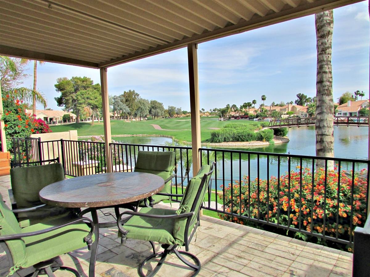 4 BR Ocotillo Home, Billiards, Golf & Lake Views - thumb 2