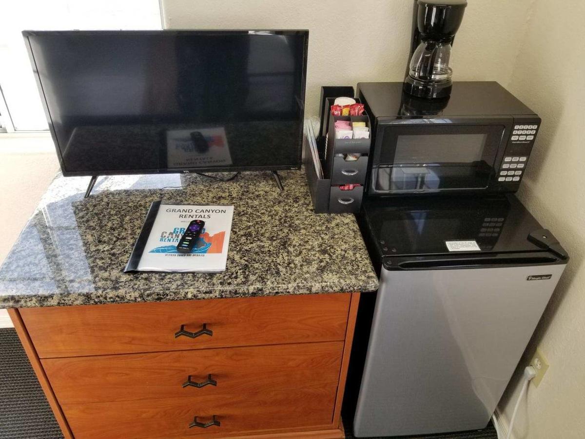 Affordable Retreat Sleeps 8 Near Grand Canyon - thumb 7