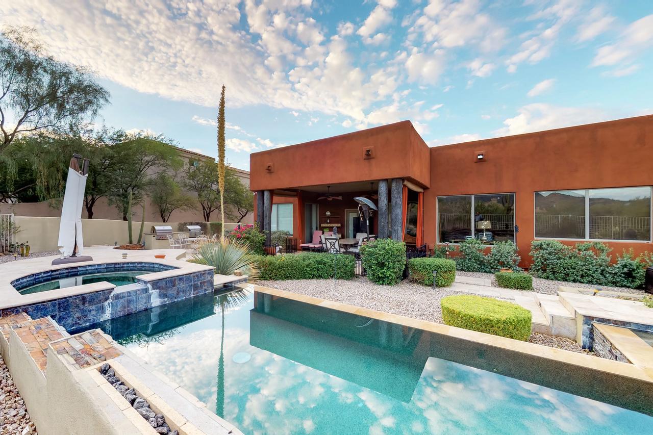 Cave Creek Escape - thumb 0