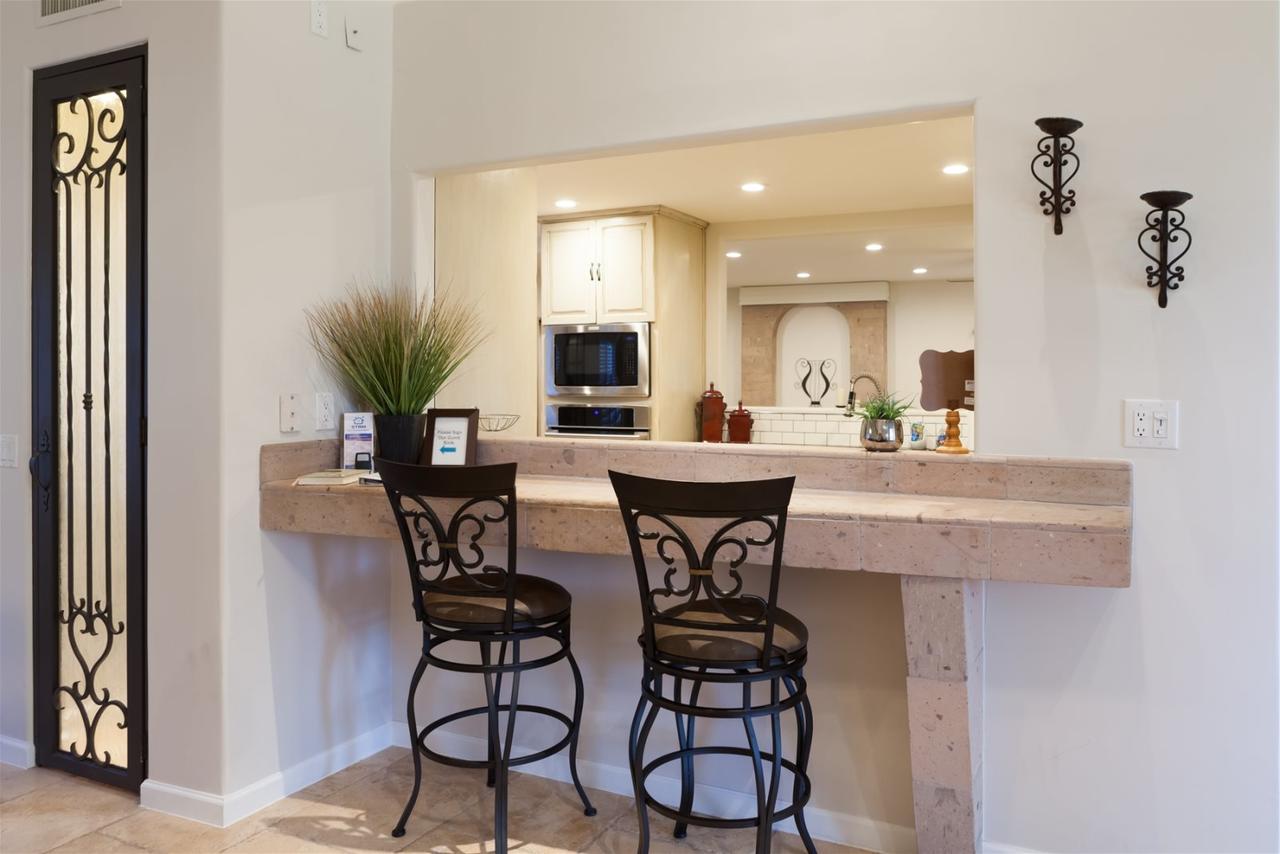 4 BR Ocotillo Luxury Home W/ Pool, Lake Views - thumb 12