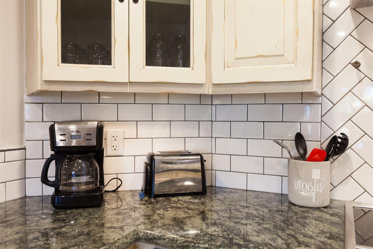 4 BR Ocotillo Luxury Home W/ Pool, Lake Views - thumb 11