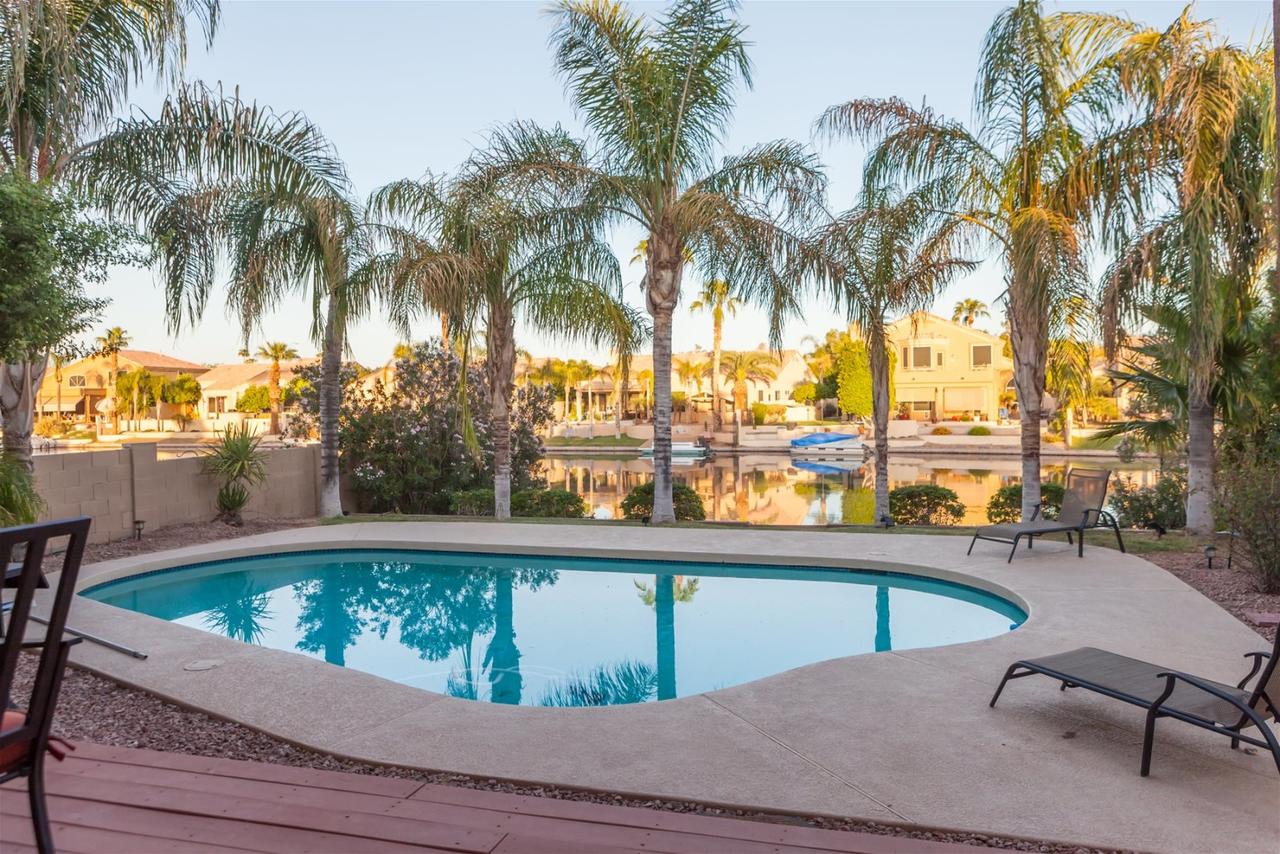 4 BR Ocotillo Luxury Home W/ Pool, Lake Views - thumb 40