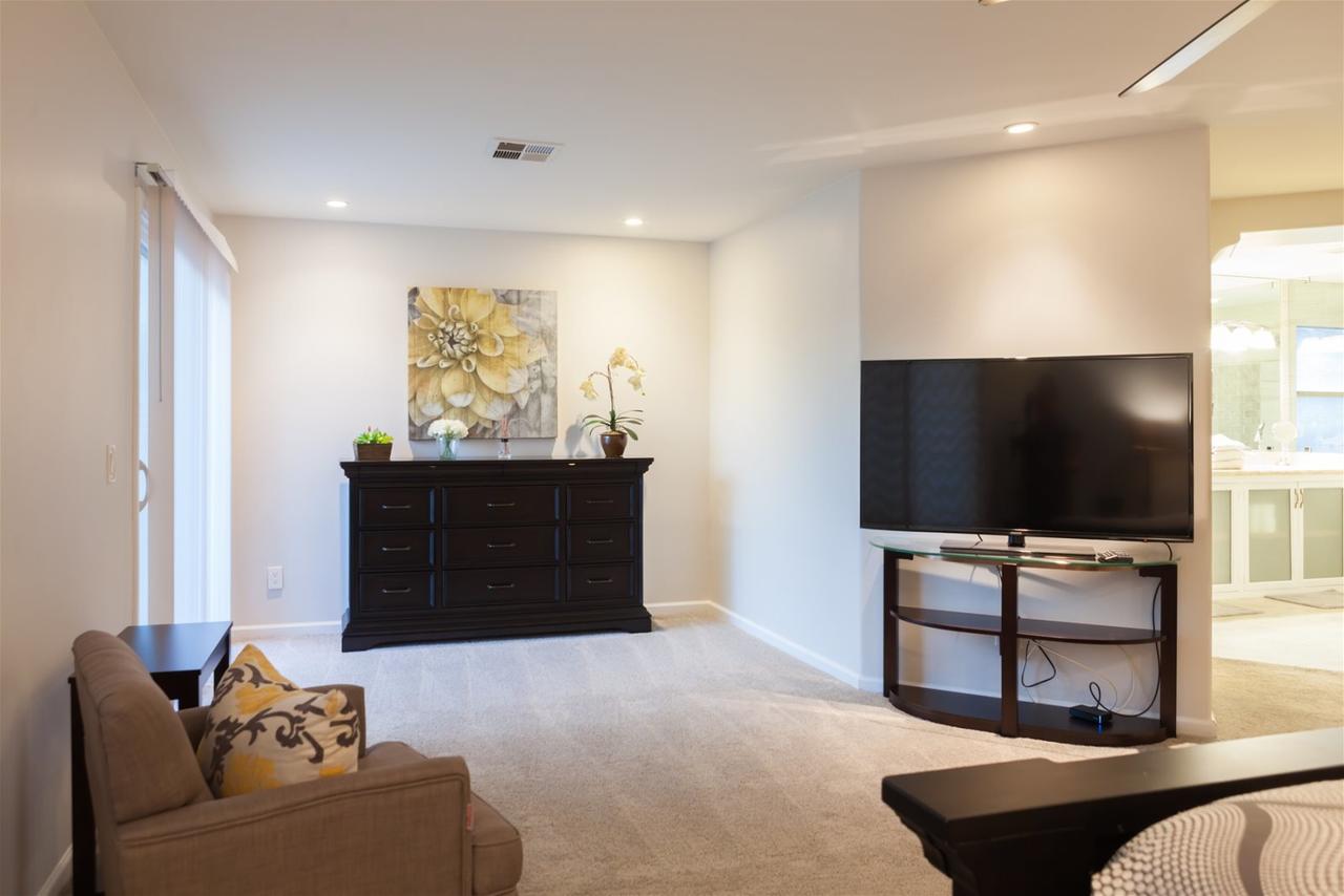 4 BR Ocotillo Luxury Home W/ Pool, Lake Views - thumb 20