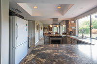 3 Bedroom - Yard Grass Pets North Scottsdale - Desert Oasis Accommodation Arizona