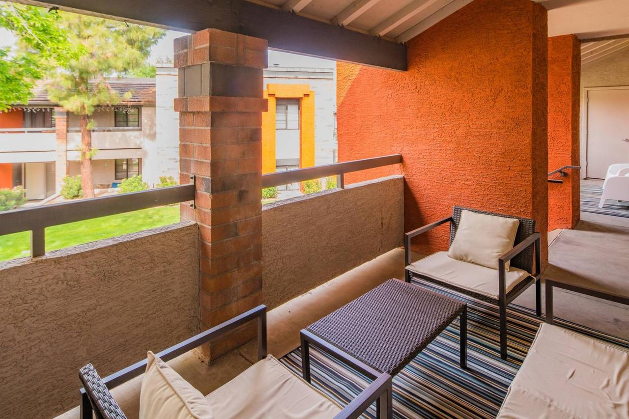 Luxe 2BR Near ASU With Pool #221 By WanderJaunt - thumb 31