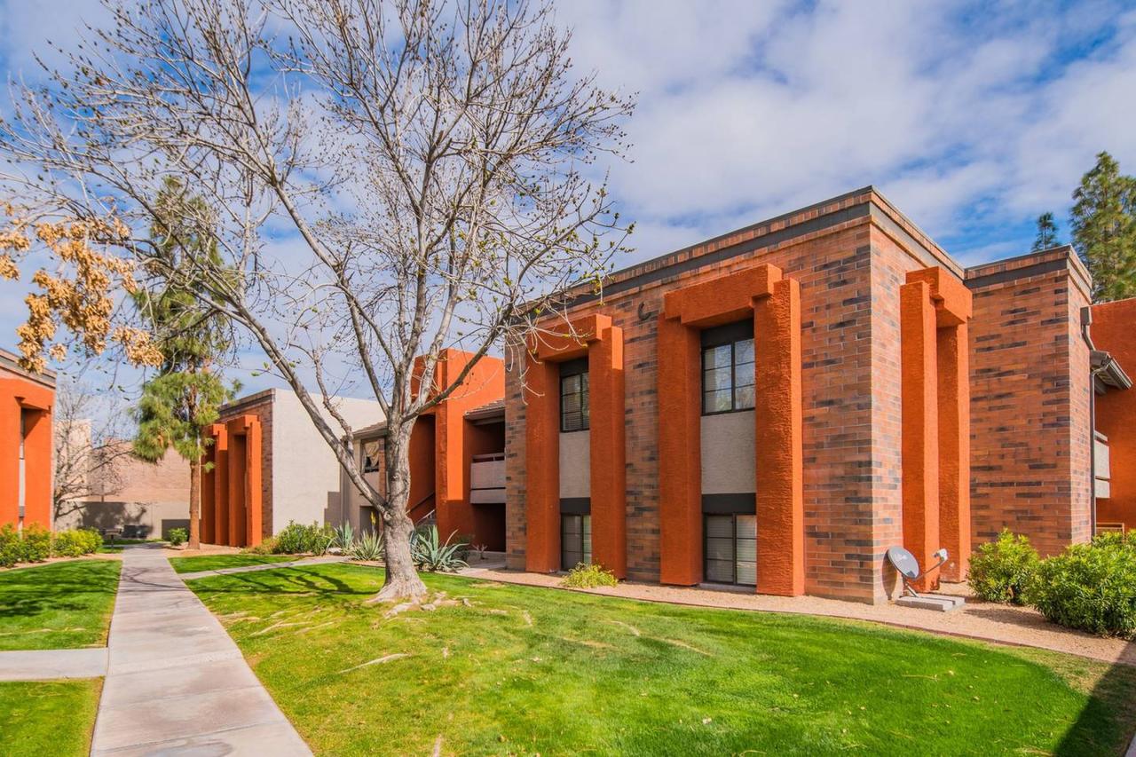 Luxe 2BR Near ASU With Pool #221 By WanderJaunt - thumb 20