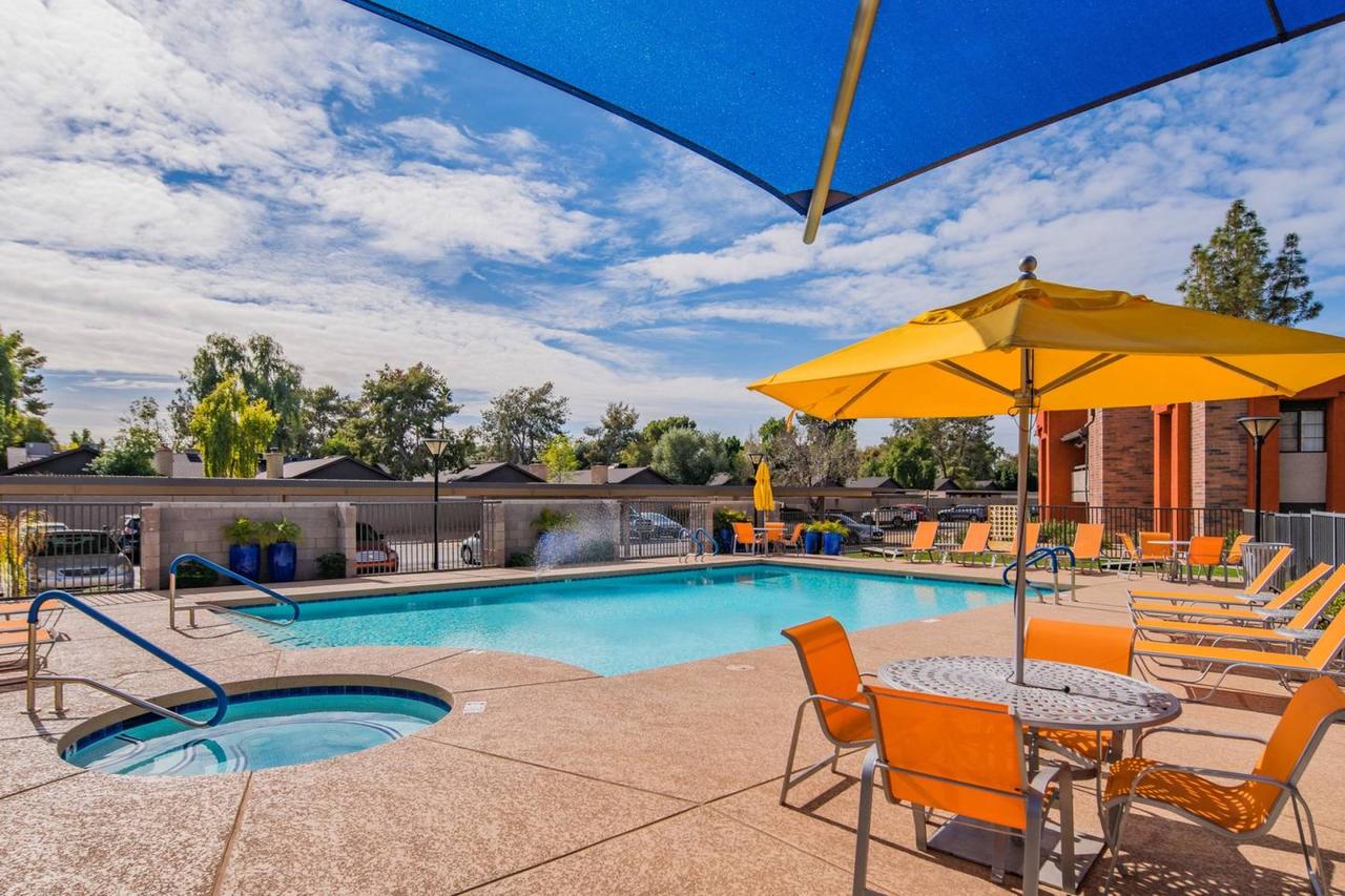 Luxe 2BR Near ASU With Pool #221 By WanderJaunt - thumb 11