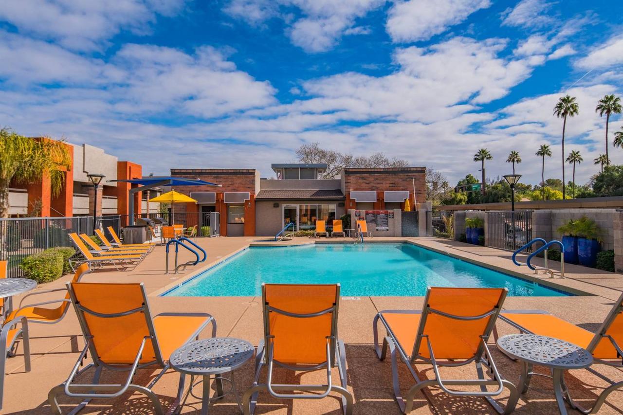 Luxe 2BR Near ASU With Pool #221 By WanderJaunt - thumb 32
