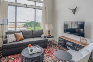 Stylish Loft 1BR In Tempe #4081 By WanderJaunt