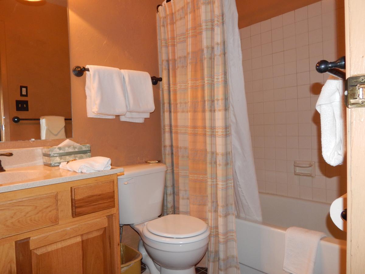 Beaver Village Condominiums - thumb 5