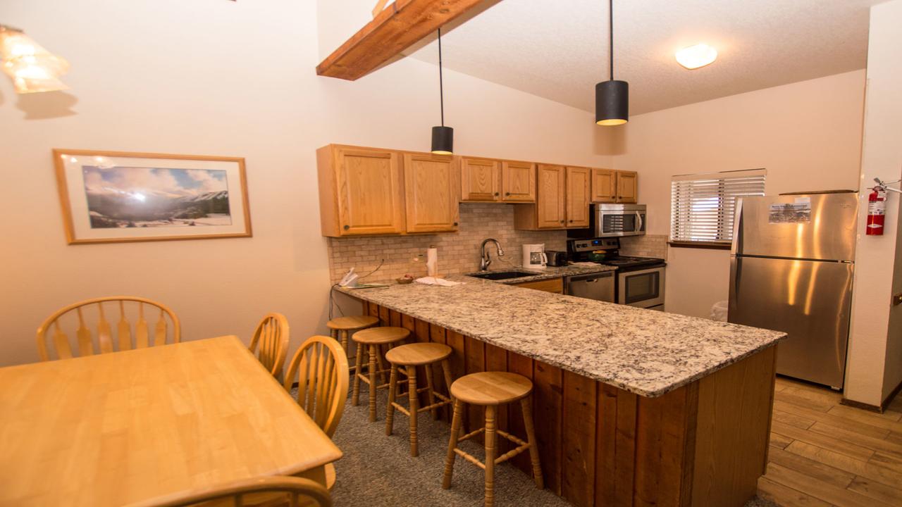 Beaver Village Condominiums - thumb 3