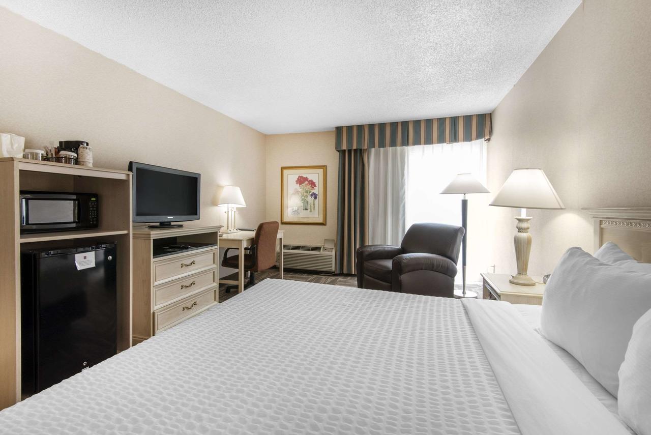 Clarion Inn Grand Junction - thumb 21