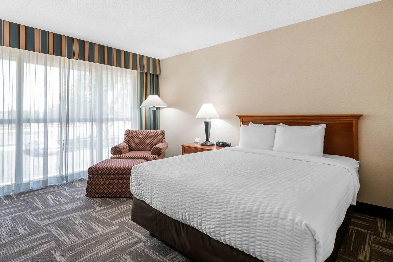 Clarion Inn Grand Junction - thumb 36