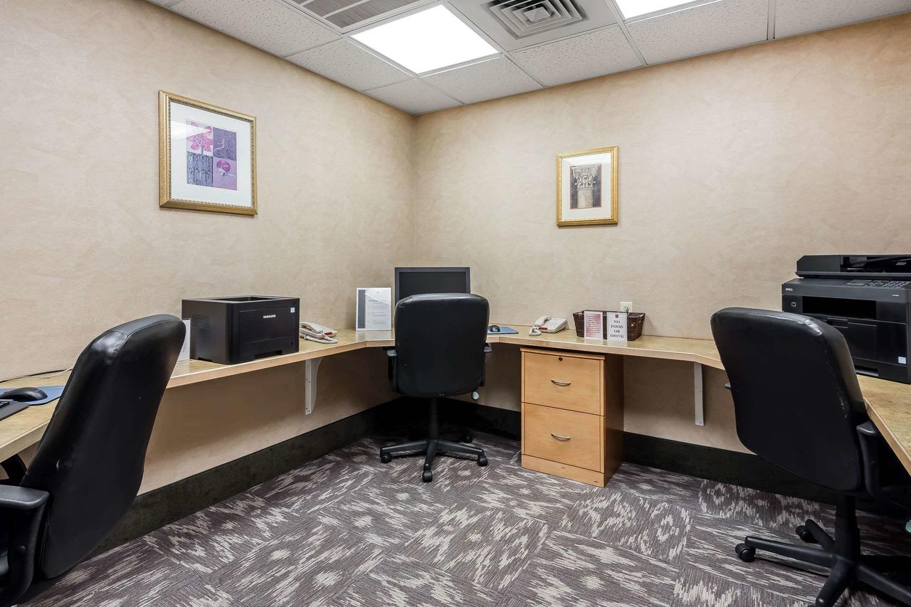 Clarion Inn Grand Junction - thumb 17