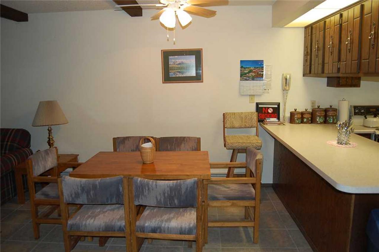 Hi Country Haus Unit 2003 - thumb 11